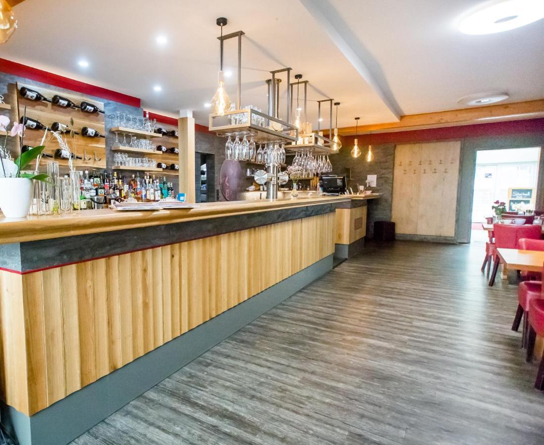 Landhotel Zum Baggernpuhl Wachow Екстер'єр фото